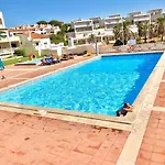 Les 3 Dauphins In Appartement
