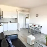 Les 3 Dauphins In Апартаменты *