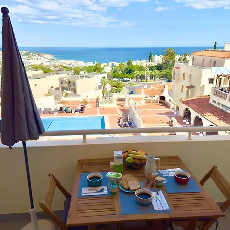 Appartement Les 3 Dauphins In *