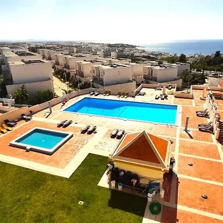 Les 3 Dauphins In Appartement